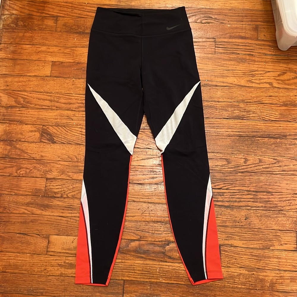 Nike leggings